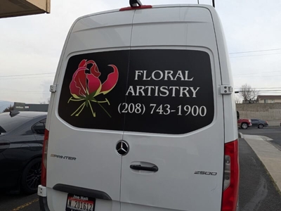 Vehicle Graphics & Wraps Photo